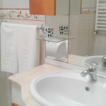 - It's There - 2 홈스테이 아베이루