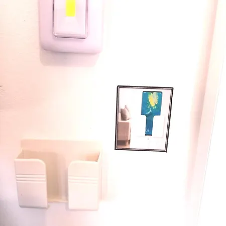 - It's There - 2 홈스테이 *