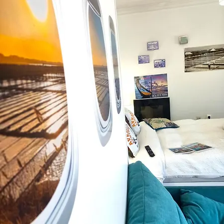 - It's There - 2 Aveiro